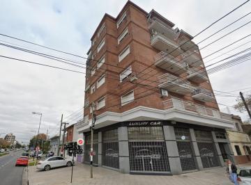 Departamento · 62m² · 2 Ambientes · Amplio Departamento en Venta