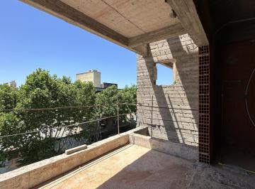 Departamento · 53m² · 2 Ambientes · Venta Semipisos 2 Amb con Cochera y Baulera en Quilmes