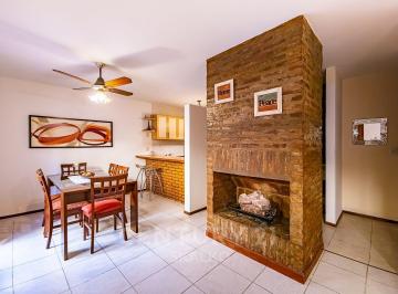 C21-055-988965_2 · Venta Casa 2 Dorm. con Patio y Parrillero. Jorge Cura