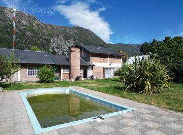 Casa · 179m² · 5 Ambientes · Casa de 179,90 m² Sobre Lote de 716,53 m² con Pileta, Lago Puelo, Chubut (Fc - 227)