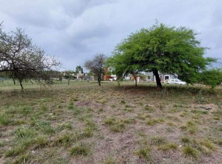 Terreno · 700m²