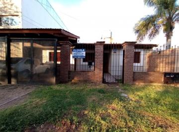Casa de 7 ambientes, La Calera · 2 Casas de 3 Dorm. - B° Cuesta Colorada - La Calera