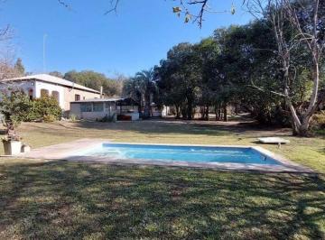 Foto · Vendo Cabaña con Pileta en Unquillo: