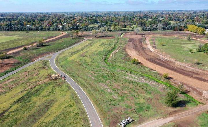 Terreno · 1100m²
