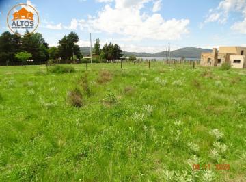 Terreno · 1000m² · Terreno 1.000 m² a m del Lago Los Molinos y de Av Costanera - Acceso Lago Los Molinos - Servicios