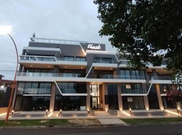 Local comercial · 150m² · Exelente Local Comercial en Costanera Se Vende (Apto Gastronomia)