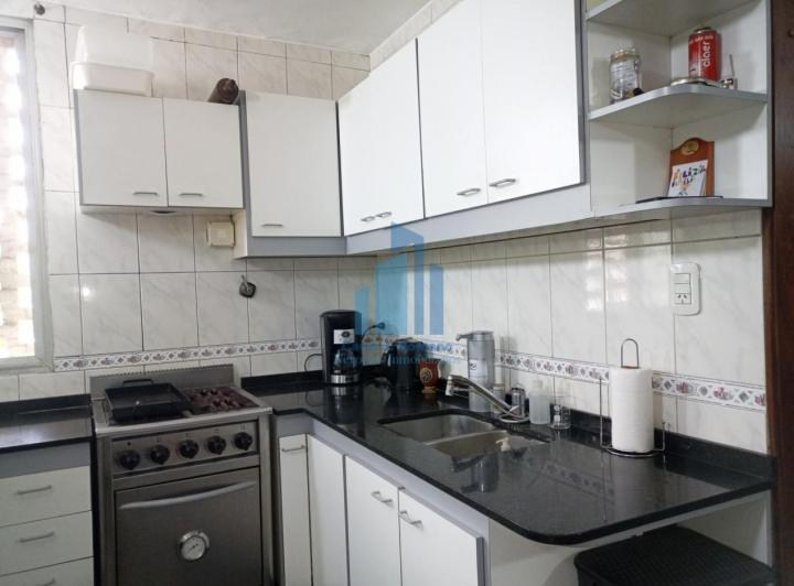 Departamento · 60m² · 4 Ambientes · 1 Cochera