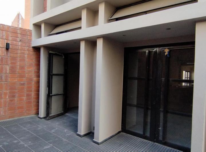 Local comercial · 265m²