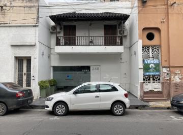 Casa · 300m² · 6 Ambientes · Casa en Venta en Barrio Norte Tucumán