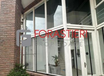 Local comercial · 109m² · Local en Alquiler El Centro de Victoria