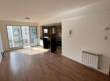 Departamento de 2 ambientes, Mar del Plata · Vendemos Semipiso de 2 Ambientes con Balcón y Cochera en Plaza Mitre Apto Credito!