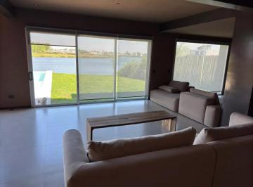 Casa de 5 ambientes, Tigre · Alquiler - Casa - Barrio Santa Ana - Villanueva - Tigre