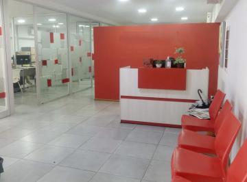 Oficina comercial · 110m² · 1 Ambiente · 1 Cochera · Oficina Planta Dividida de 110 m²