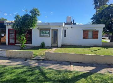 Casa de 4 ambientes, Córdoba · Casa a Reciclar con Dos Locales Comerciales