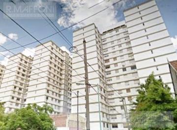 Departamento · 68m² · 4 Ambientes · Departamento - Temperley Este