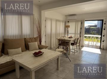 Casa · 110m² · 4 Ambientes · 2 Cocheras · Casa Tipo Duplex en Spring Park
