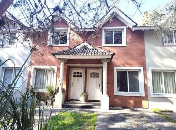 Casa · 56m² · 3 Ambientes · 2 Cocheras · Duplex en Venta de 3amb en Barrio Maria del Parque, Ituzaingó, G. B. a. Zona Oeste