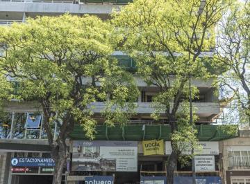 Local comercial · 500m² · Av Almafuerte y Av Caseros