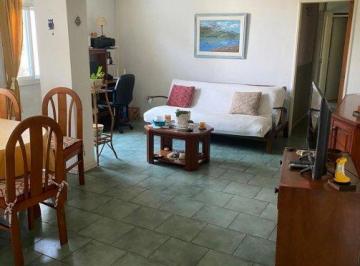 Departamento de 4 ambientes, Berazategui · Departamento en Mitre y 16, Berazategui