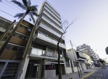 Departamento · 100m² · 4 Ambientes · Departamento - Flores