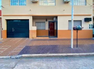 GEP-GEP-1528_2 · Casa Ideal 2 Familias en Excelente Estado de Conservación
