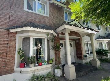 PH · 100m² · 5 Ambientes · 1 Cochera · Venta Duplex Maria del Parque Ituzaingó Leloir