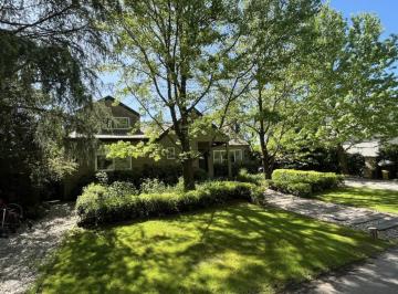 Casa de 5 ambientes, Pilar · Venta Casa - Los Laureles