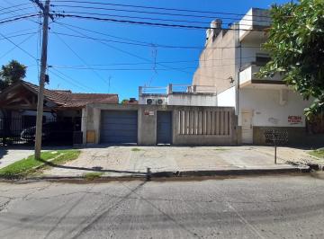 Casa · 80m² · 3 Ambientes · 2 Cocheras · Venta Casa Tres Ambientes Villa Ballester