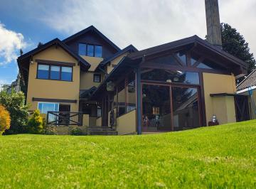 Casa de 9 ambientes, San Carlos de Bariloche · Casa de 3 Dorm. en Bariloche - B° Belgrano
