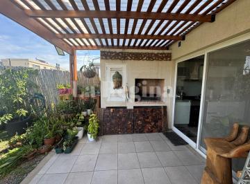 Casa · 100m² · 3 Ambientes · 1 Cochera · Casa en Venta en Casas de Santa Ana, Villanueva, Tigre