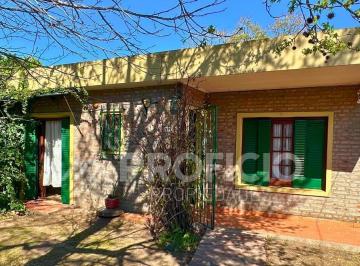 Casa · 95m² · 3 Ambientes · 1 Cochera · Casa en Venta en Ranelagh