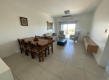 Departamento de 4 ambientes, Tres de Febrero · Dpto 4 Amb a La Venta en Ciudadela, Excelente Edificio