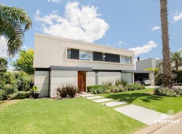 Casa · 310m² · 5 Ambientes · 2 Cocheras · Venta Casa 3 Dorm. Funes Hills Mirasoles