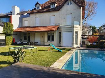 Casa · 750m² · 7 Ambientes · 3 Cocheras · Casa en Venta Vicente López