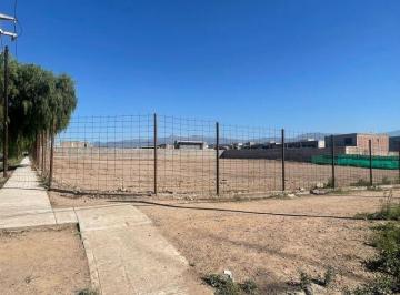 Terreno · 5000ha · Openhouse Vende Flamante Esquina Ideal Para Supermercados.