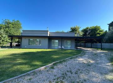 Casa · 187m² · 5 Ambientes · Alquiler Vacacional - Casa - Barrio Parque La Verdad - Exaltación de La Cruz