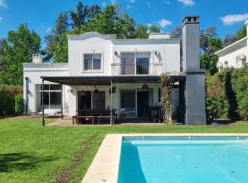 Casa de 6 ambientes, Pilar · Descontracturada y Funcional 3 Dorm. y Dependencia - Mayling Cc