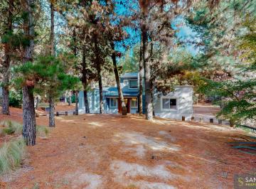 Casa de 6 ambientes, Costa Esmeralda · Costa Esmeralda, Casa en Venta con Bosque y Seguridad Privada