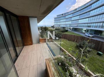 Foto1 · Edificio Moderno en Pinares Frente Al Mar, Departamento de 1 Dormitorio en Venta