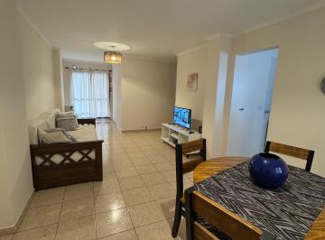 Departamento de 3 ambientes, Córdoba · Precioso y Muy Cómodo Dpto. en Excelente Zona Centrica
