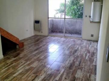 Departamento · 52m² · 2 Ambientes · Dúplex en Venta - 1 Dormitorio 2 Baños - 64 m² - Floresta