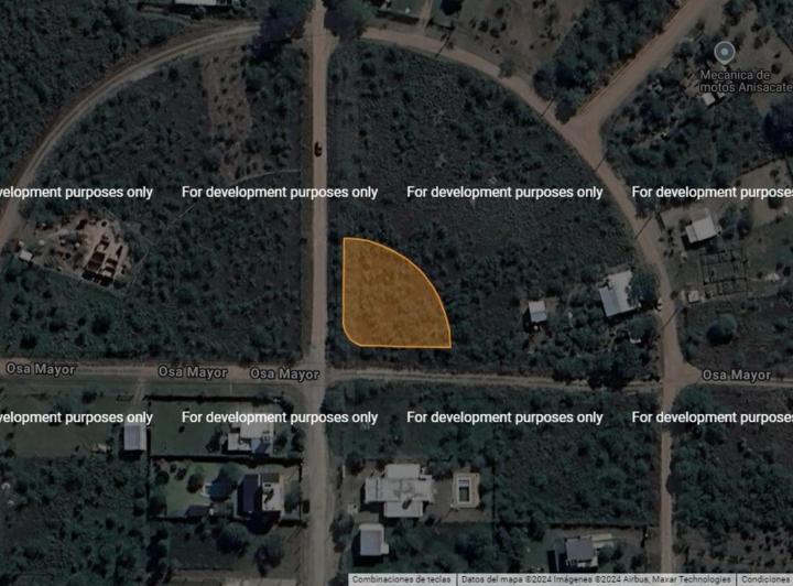 Terreno · 747m²
