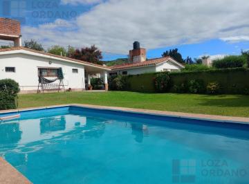 Casa · 80m² · 3 Ambientes · Casa en Carlos Paz