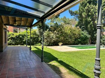 Casa · 230m² · 5 Ambientes · 2 Cocheras · Casa en 4 Amb. Venta/alquiler en Cc Mayling
