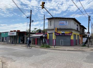 Local comercial · 200m² · 3 Ambientes · 1 Cochera · Locales en Venta - Merlo