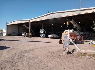 Bodega-Galpón · 1362m² · Predio Industrial con Galpones y Oficinas en Venta Sobre Acceso Sur, Lateral Este