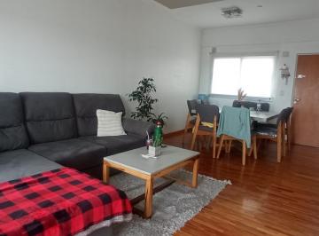 Departamento de 2 ambientes, La Plata · Vta. de Dto. de 1 Dormitorio con Vestidor, Cochera y Terraza Propia.
