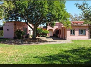 Quinta vacacional · 360m² · 5 Ambientes · 1 Cochera · Casa en Venta en El Cazador, Escobar, G. B. a. Zona Norte