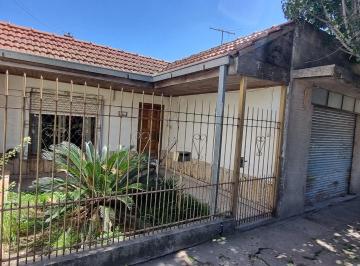 Casa de 3 ambientes, Merlo · Venta Casa 3 Amb C/local Parque San Martin