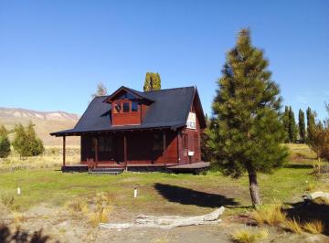 Cabaña en dos plantas en chacra de 4has · Chacra 4has en Villa Llanquín Sobre Costa Rio Limay, con Cabaña, Árboles y Riego